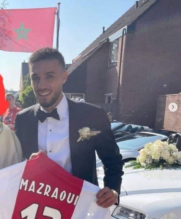 256538938_mazraoui1.thumb.JPG.c8cde5f8c998a04d5010fabe92c3598e.JPG